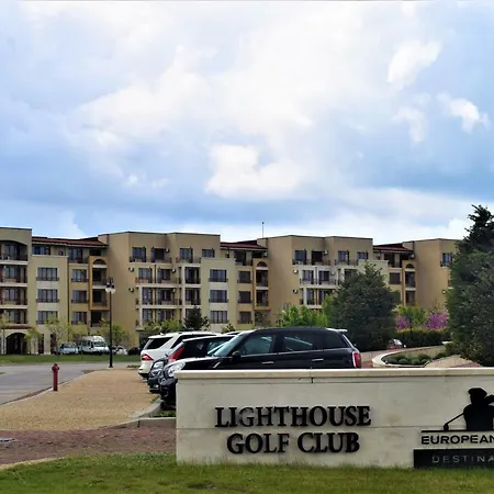 Lighthouse Golf