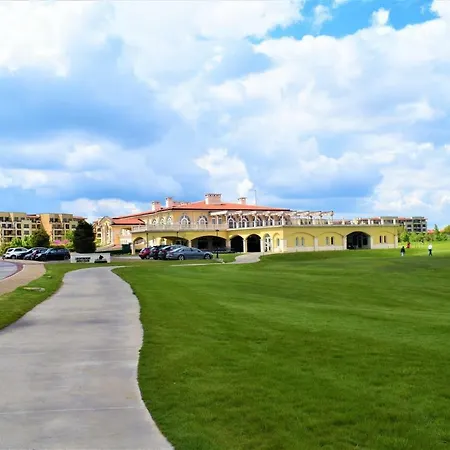 Apartment Lighthouse Golf Balchik